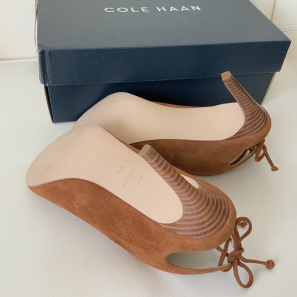 Cole Haan Emmett Ch British Tan Brown Suede Pumps Sandal Stiletto Heel Shoes - Picture 13 of 15